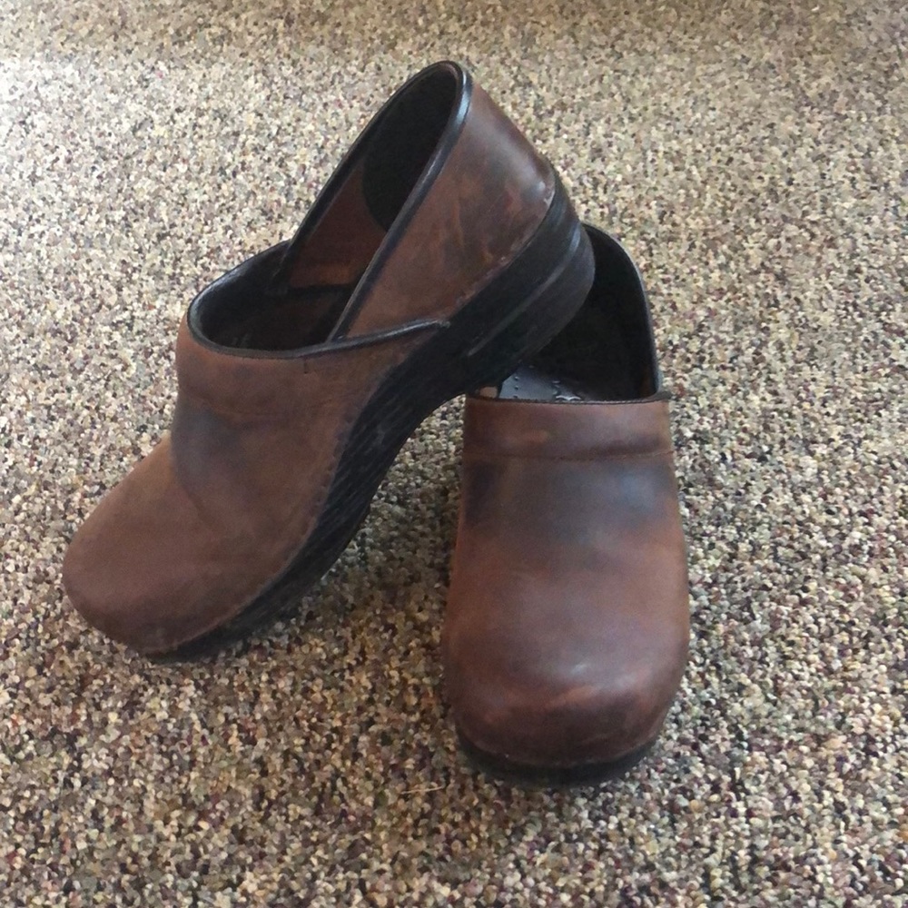Brown dansko clogs